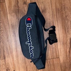 Champion Brand Unisex Waist Pack. 9/10 Condition